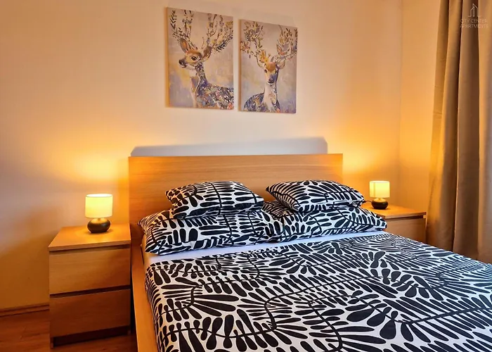 Center - Moderna Rimske Namesti I Apartmanhotel 3*